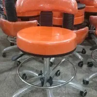 صندلی آزمایشگاهی و تابوره