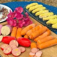 سوسیس و کالباس و همبر و کباب لقمه خانگی آرشلی