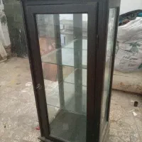 بوفه3طبقه اینه دار سالم سالم