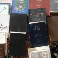 تعدادی کتاب ادبی توافقی به فروش میرسد