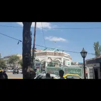مغازه در بازار زرگران چشمه