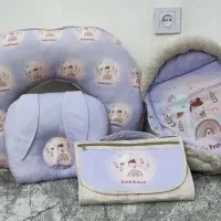 آغوشی و تشک تعویض نوزادی نو