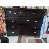 دراور چوبی یکی بزرگ ۵کشو ۲عددکوچک ۴کشو آینه