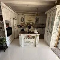 کابینت روکش چوب در حد نو