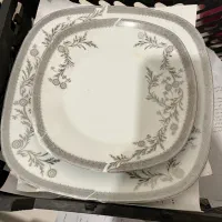 سرویس ۱۸ نفره کامل نو مارک پارس