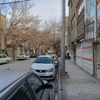 فروش مغازه ۱۲ متری در حضرت حجت