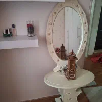 آینه با میز