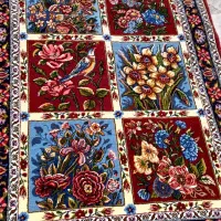 قالیچه خشتی و یک جفت قالیچه گل رز شیدایی