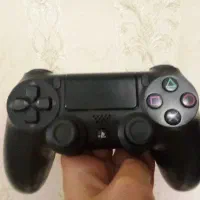 دستی پی اس ۴ وبا یه شارژر