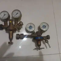 2عدد مانومتر 1 عدد زینسر اصل وسالم