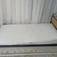 تخت خواب یک نفره