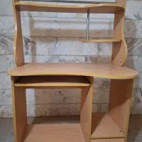 میز کامپیوتر