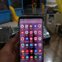 گوشی سامسونگ s8+ درحد نو تمام فابریک رام ۴ حافظه۶۴