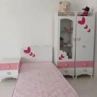 تخت وکمد بچه