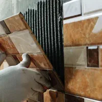 کاشی کار، استا کار با بیش از 20 سال سابقه کار