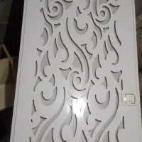 یک برگ سی ان سی
