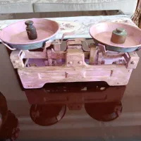 ترازو قدیمی