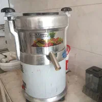 آب هویج گیری