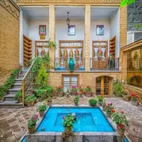 زمینی با چشم اندازی زیبا وبینظیر در بلندای شهر