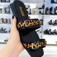 دمپایی تخت
