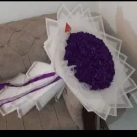 100
