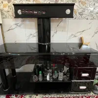 میز تلویزیون شیشه خم