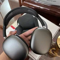 هدفون آیفون در حد نو
