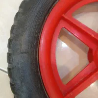 چرخ دوچرخه کوچک