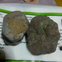سلام دوستان دو عدد سنگ آسمانی کمی یاب مریخی