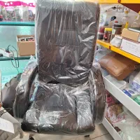 صندلی اداری شیک و تمیز