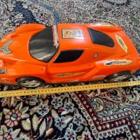 ماشین قدرتی بزرگ پنجاه سانتی سالم