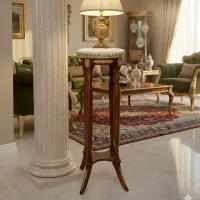 استند کنار سالنی و میز اباژور