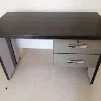 میز کامپیوتر، اداری