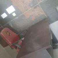 فروش میز و صندلی اداری نو با میز پذیرایی