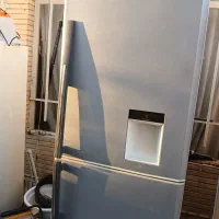 یخچال و فریزر بادی سالم و تمیز