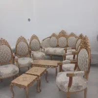 مبل سلطنتی تعمیر شده