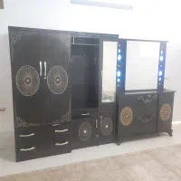 فروش فوری کمدلباس میزآریش وجاکفشی وپاتختی ،