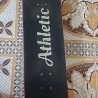 اسکیت برد بسیار سالم