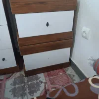 دراور به همراه اینه و دو عد پا تختی