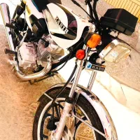 موتور سیکلت کبیر۲۰۰ مدل ۱۴۰۴