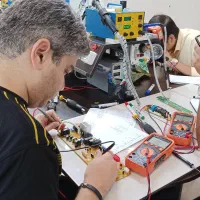 آموزشگاه تعمیرات برد الکترونیک تخصصی