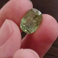 سنگ زبرجد رتایل دار