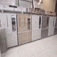 به یک فروشنده خانم نیازمندیم