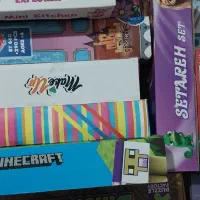 اسباب بازی های مغازه بصورت کلی وجزیی واگذارمیشود.