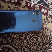 یک گوشی مدل A20