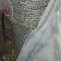 سیم خاردار  استفاده نشده به صورت کلاف