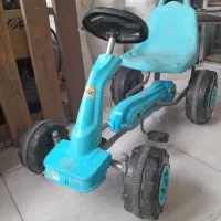 ماشین چهار چرخ