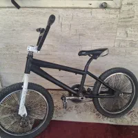 دوچرخه BMX ۲۰ و ترکبند حمل دوچرخه با خودرو