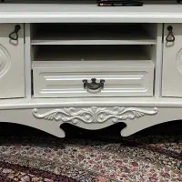 میز تلوزیون در حد نو