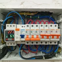 برقکار ساختمان‌سیم‌کشی‌اتصالی برق عیب یابی